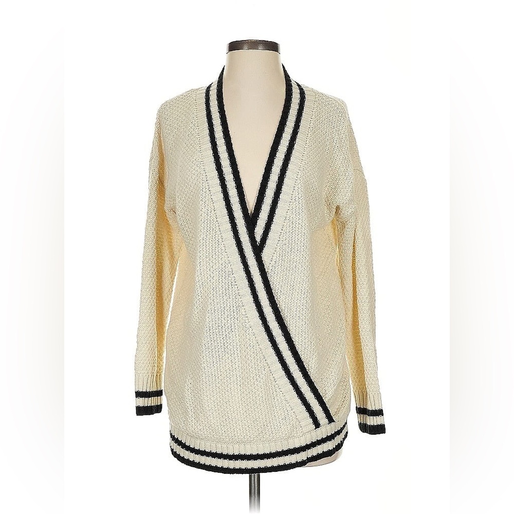 Cozy Casual Women’s Size S/M Cream‎ and Blue Yacht Sweater